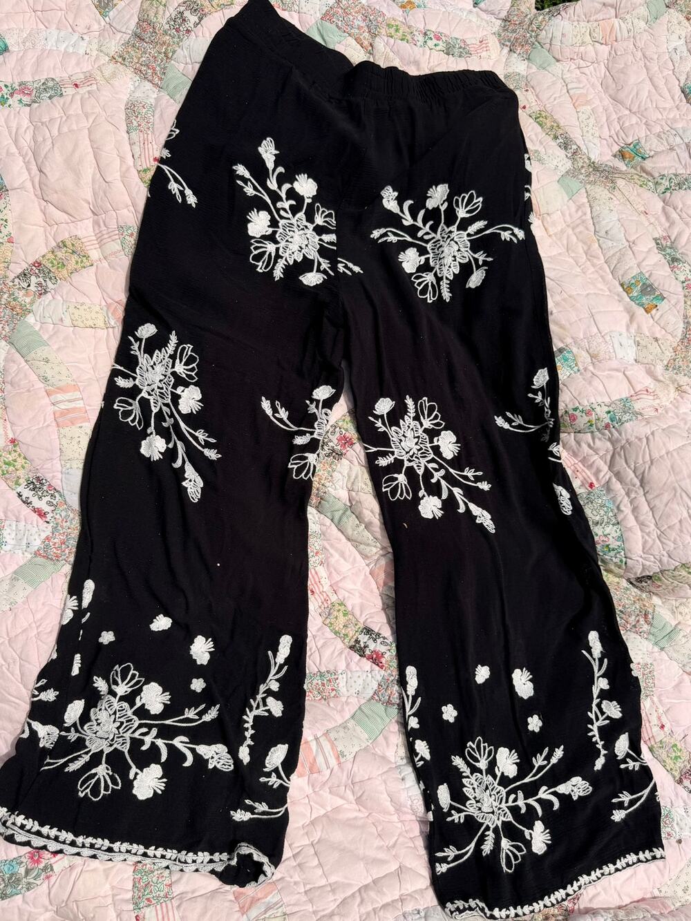 back white flowered pants embroidered trimmed n white pom pom lace